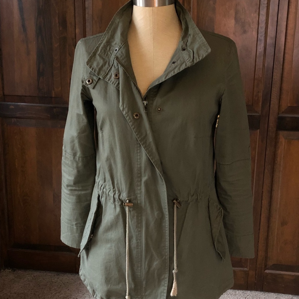 Multi functional utility jacket